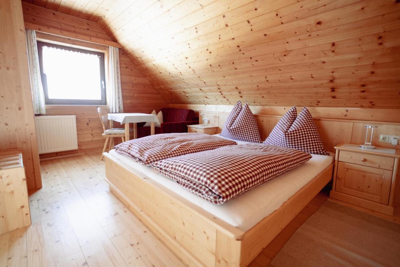 Farm stay Biohof Stockreiter Vulgo Grillschmied