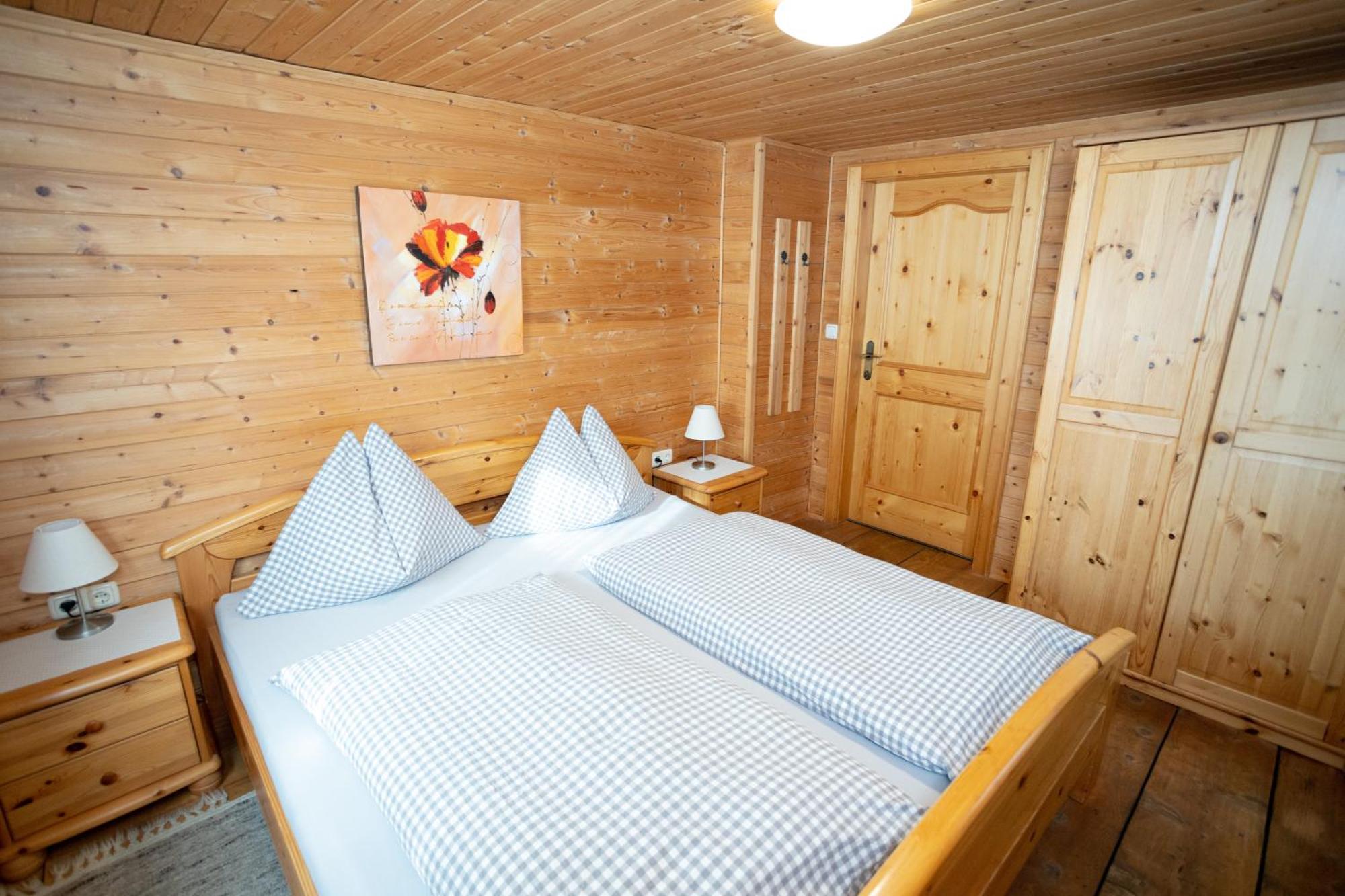 Biohof Stockreiter Vulgo Grillschmied Farm stay Murau